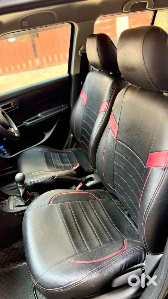 Maruti Suzuki Swift Lxi Bsiv, 2012, Petrol