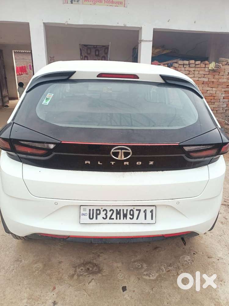 Tata Altroz Xe Plus 2022