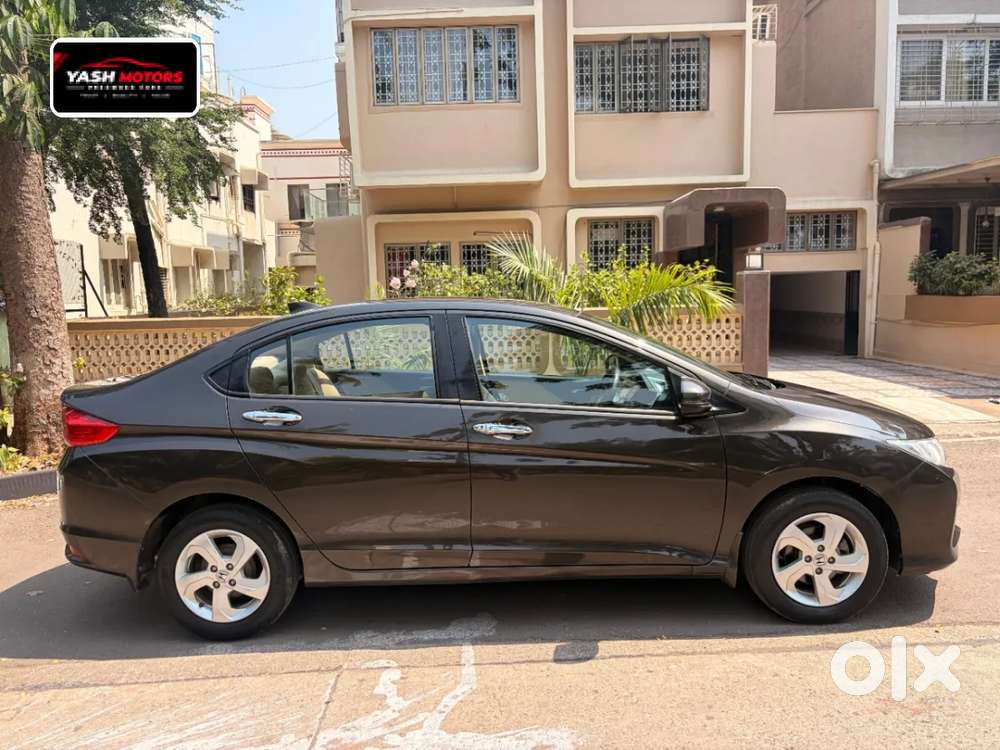 Honda City 1.5 V 4th Gen I-vtec Mt, 2016, Petrol