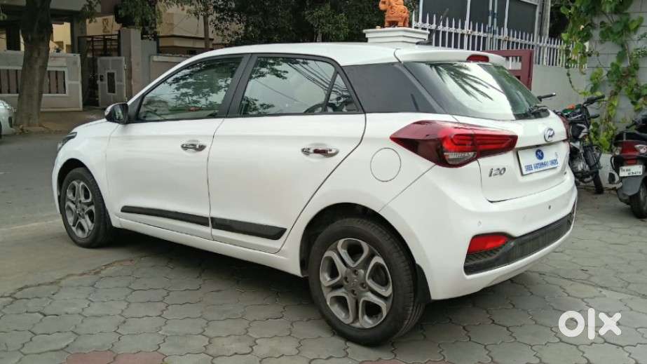 Hyundai Elite I20 1.2 Asta (o) Cvt, 2019, Petrol