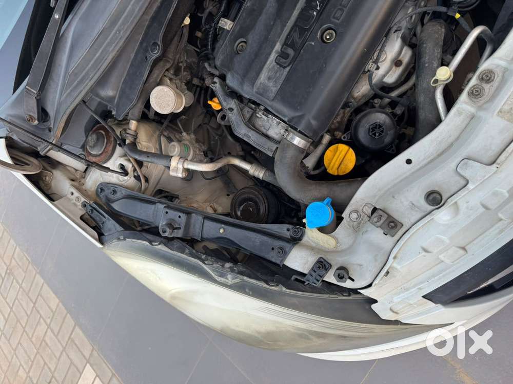 Maruti Suzuki Swift Dzire Vdi, 2013, Diesel