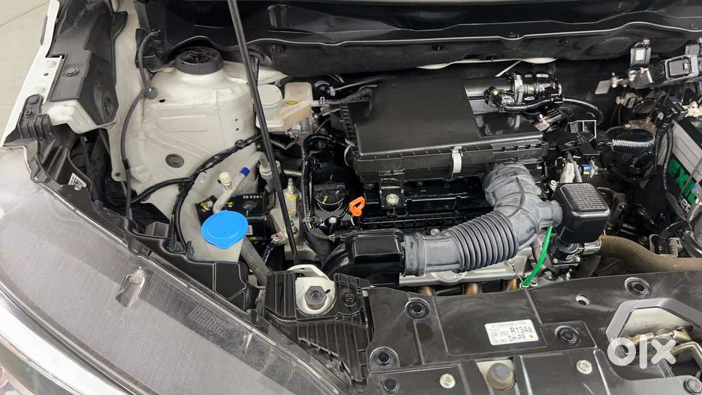 Maruti Suzuki Xl6 1.5 Zeta Mt, 2024, Petrol