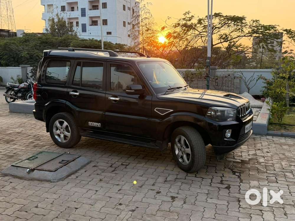 Mahindra Scorpio 2021 Diesel Well Maintained