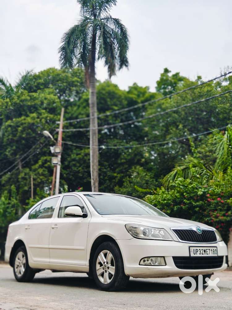 Skoda Laura 1.8 Tsi Active, 2011, Diesel