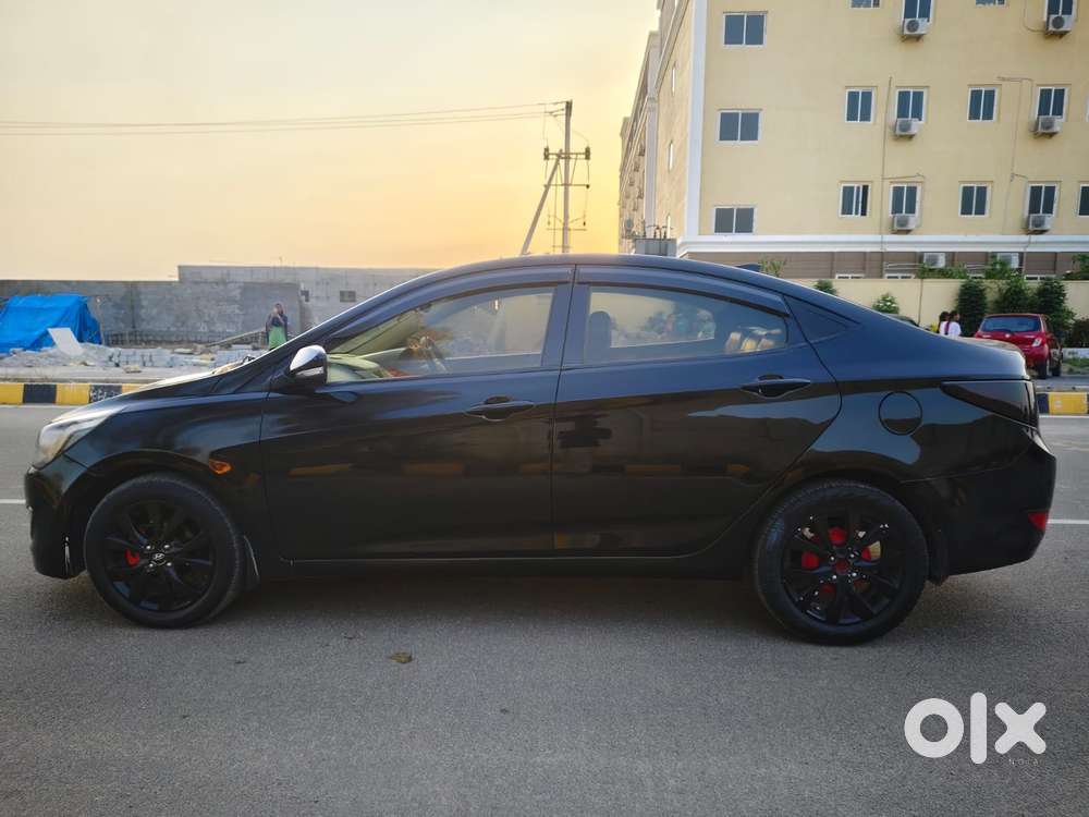 Hyundai Verna [2015-2017] Fluidic 4s 1.6 Crdi Sx, 2016, Diesel