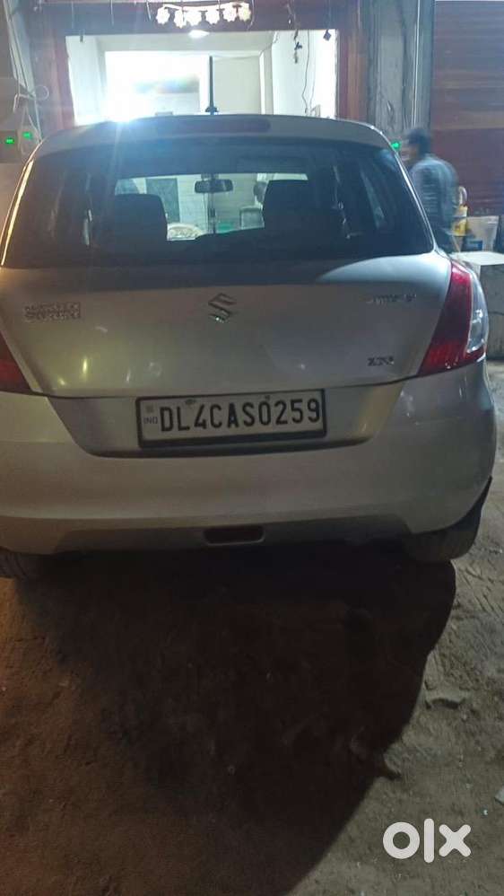 Maruti Suzuki Swift 2012 Cng & Hybrids Good Condition