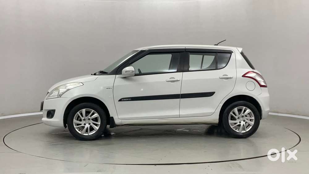 Maruti Suzuki Swift 1.3 Zxi, 2012, Petrol