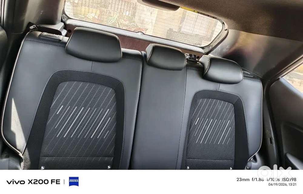 Hyundai Venue 2024 Petrol 11800 Km Driven