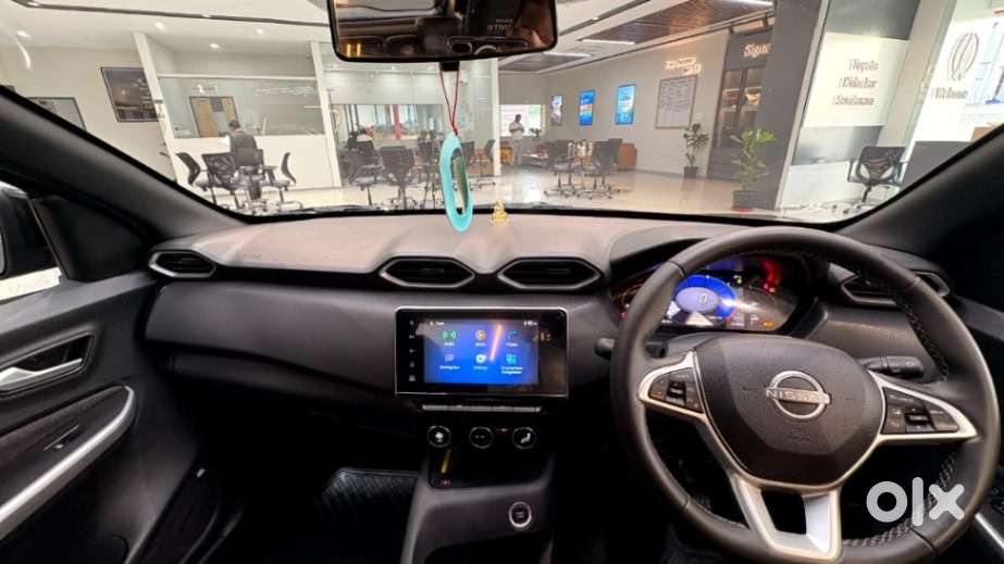 Nissan Magnite 1.0 Xv Premium Turbo Cvt, 2024, Petrol