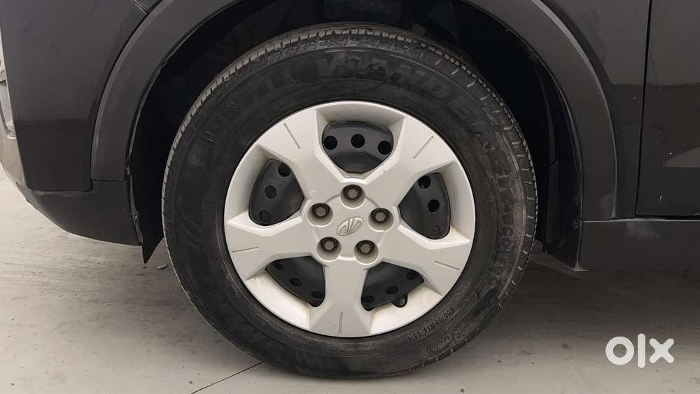 Mahindra Xuv300 W6, 2022, Petrol