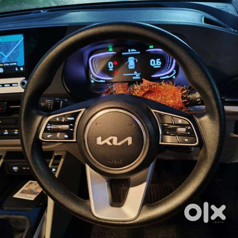 Kia Carens 1.4 Premium 7 Str, 2023, Petrol