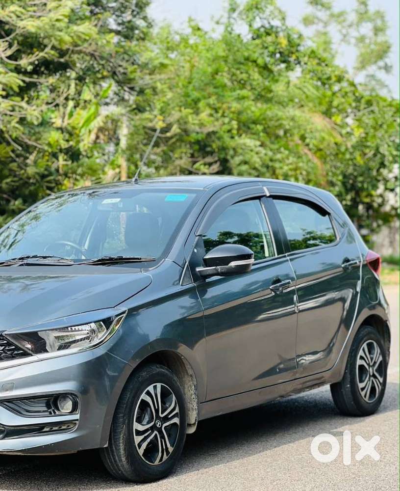 Tata Tiago 1.2 Revotron Xt (o), 2023, Petrol