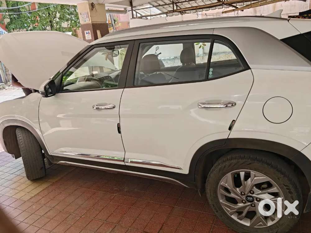 Hyundai Creta Facelift 2022 Petrol 64000 Km Sx Driven