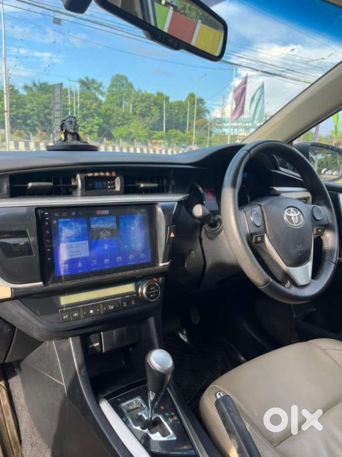 Toyota Corolla Altis, 2016, Petrol