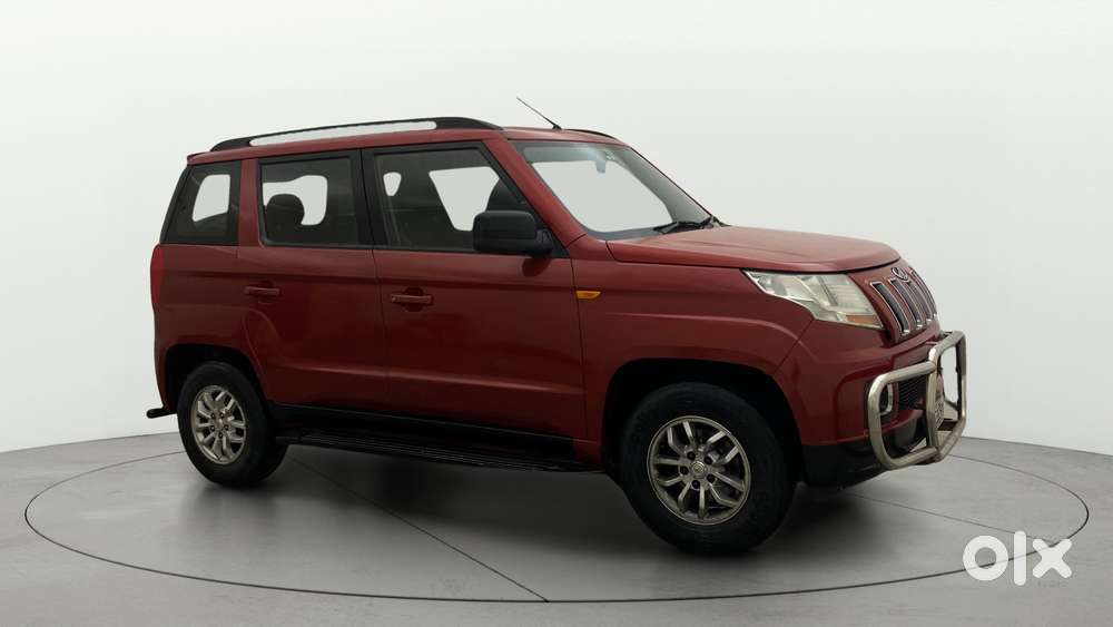 Mahindra Tuv 300 T8 Amt, 2016, Diesel