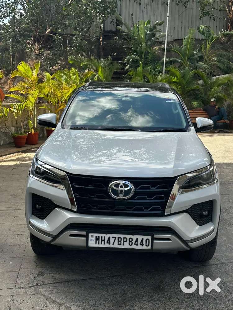 Toyota Fortuner 2024 Diesel 33000 Km Driven