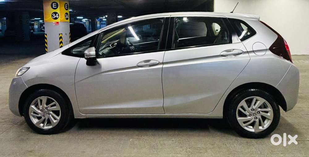 Honda Jazz V Cvt, 2016, Petrol