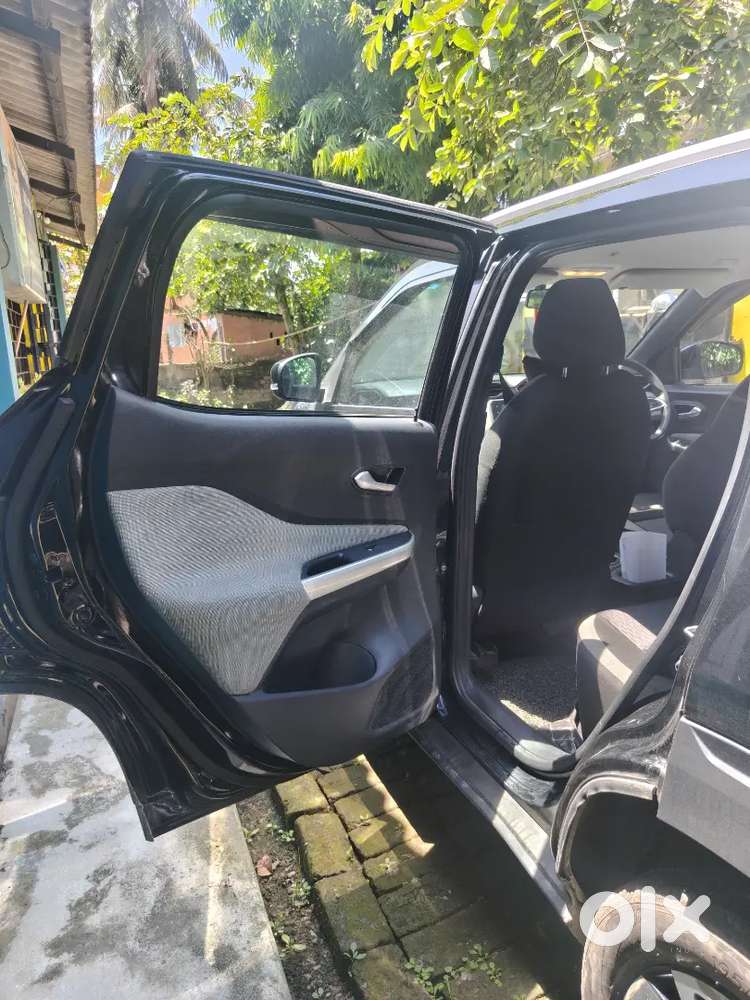 Nissan Magnite 1.0 Xv 2023 Car