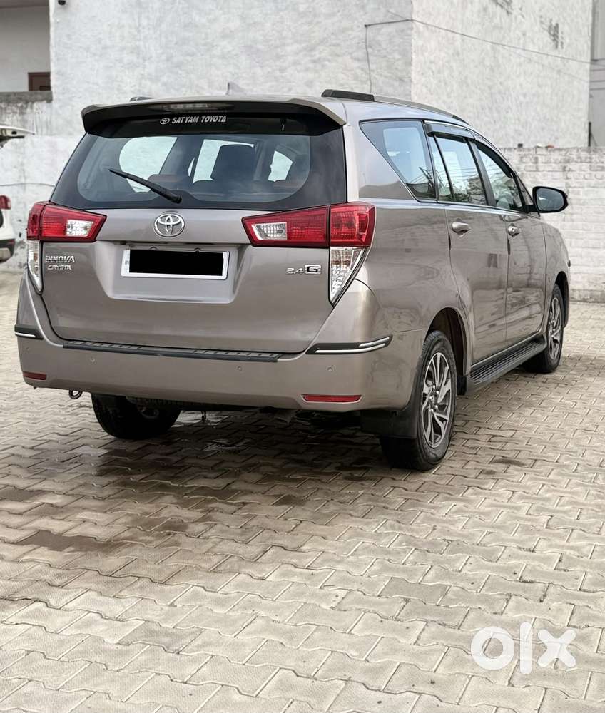 Toyota Innova Crysta 2.4 G Mt 7 Str, 2021, Diesel