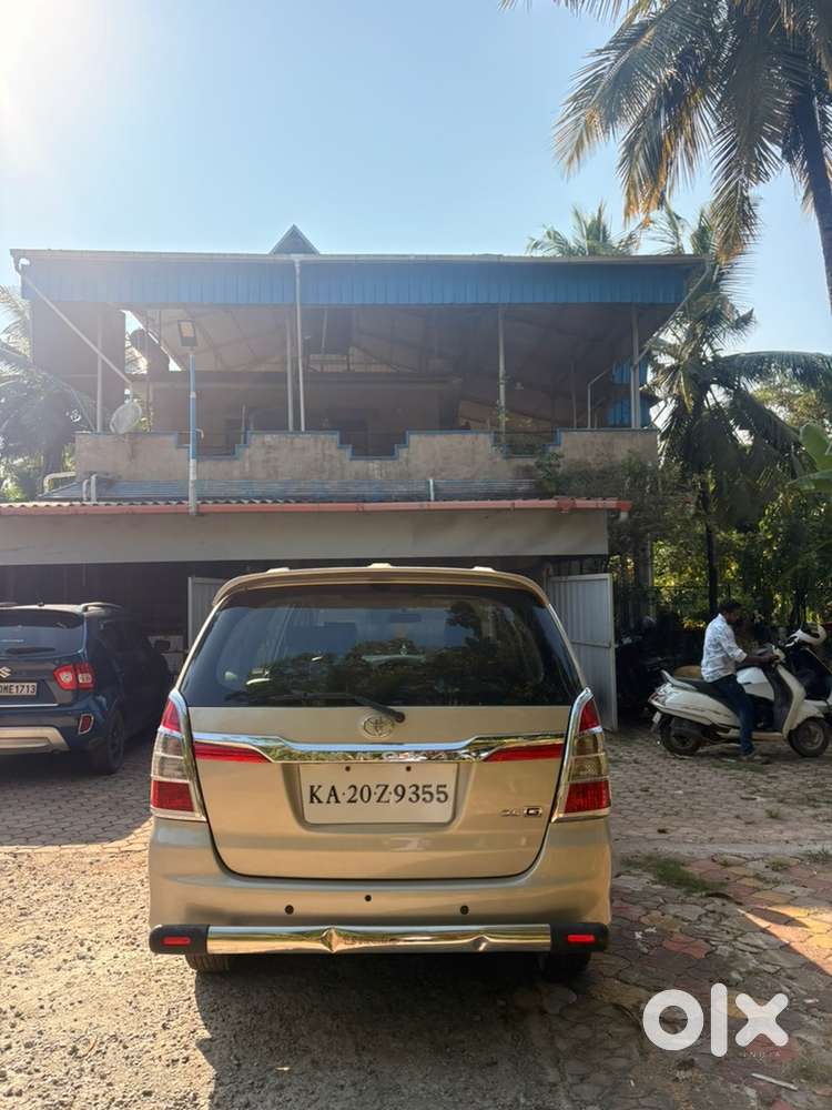 Toyota Innova Diesel 2014
