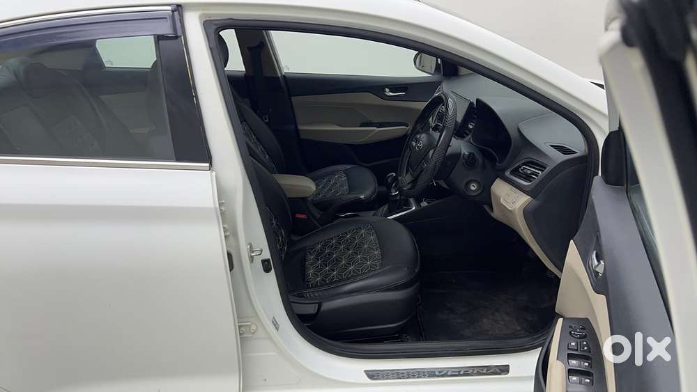 Hyundai Verna 1.5 S Plus Petrol Mt, 2022, Petrol