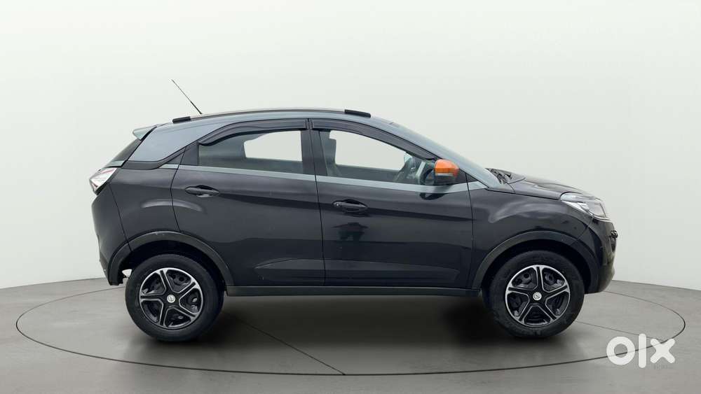 Tata Nexon KRAZ Plus AMT, 2019, Petrol