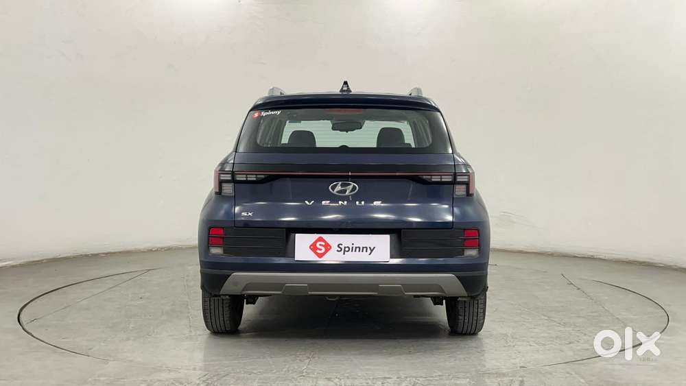 Hyundai Venue Sx, 2022, Petrol