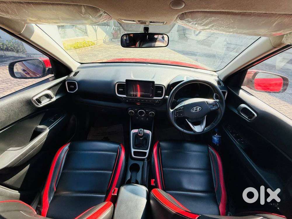 Hyundai Venue 1.0 Sx Turbo Dct, 2019, Petrol