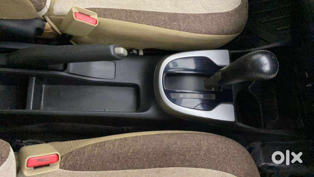 Honda Jazz 1.2 V At I Vtec, 2016, Petrol