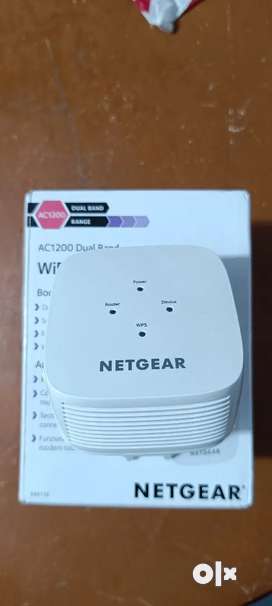 Netgear PowerLINE WiFi 1000 Extra Outlet at best price in New Delhi