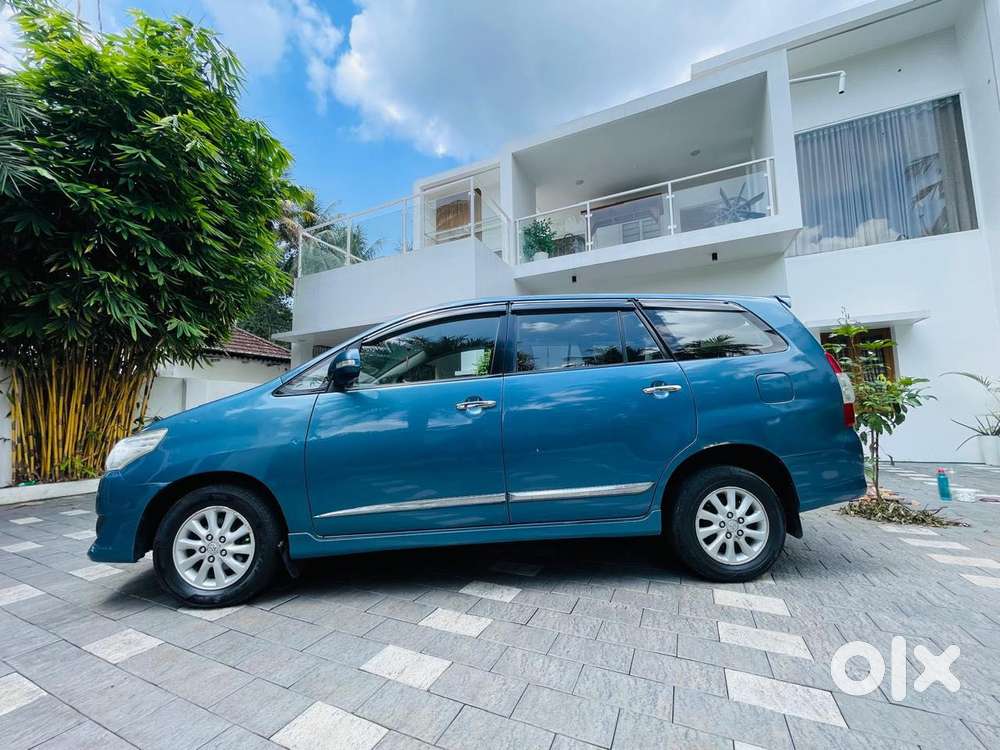 Toyota Innova 2.5 Vx (diesel) 7 Seater Bs Iv, 2013, Diesel