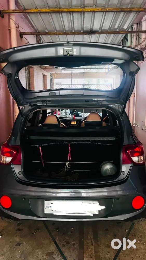 Hyundai Grand I10 2017 Petrol Well Maintained
