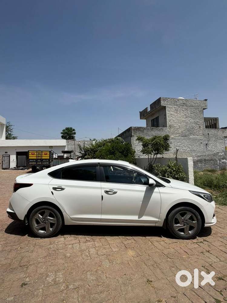 Hyundai Petrol Automatic 2022