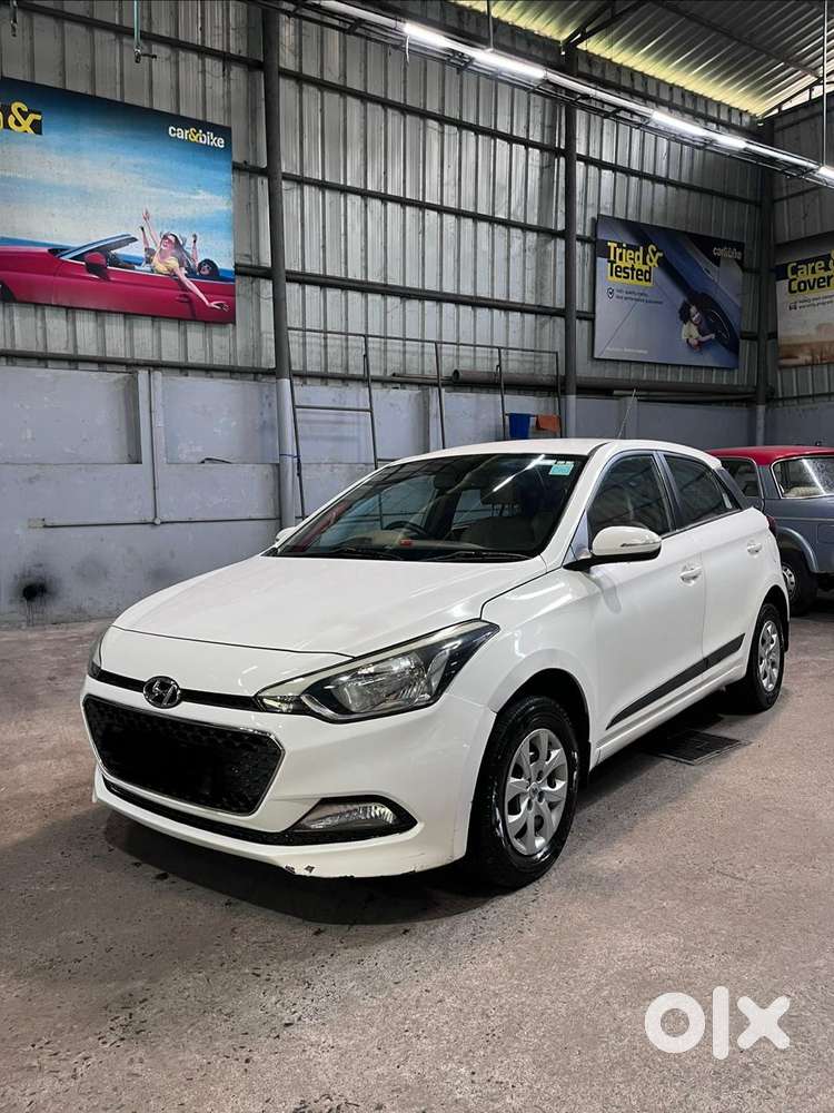 Hyundai I20 Petrol Spotz, 2015, Petrol