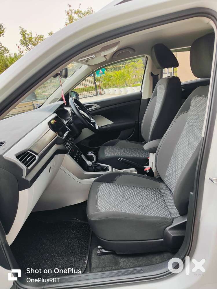 Volkswagen Taigun 1.0 Tsi Highline At, 2023, Petrol