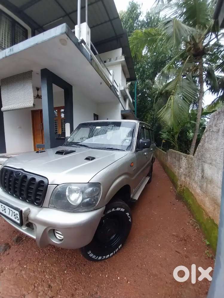 Good Condition .ac Powersteering.power Window.new Engin Work