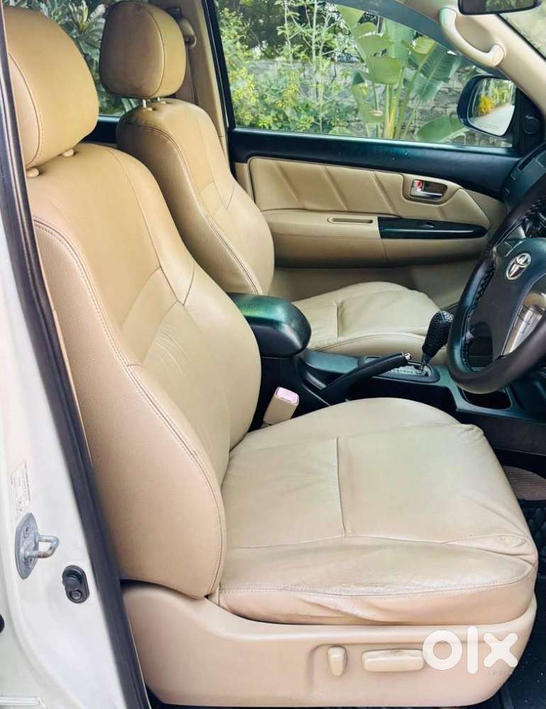 Toyota Fortuner 3.0 4x2 Automatic, 2014, Diesel
