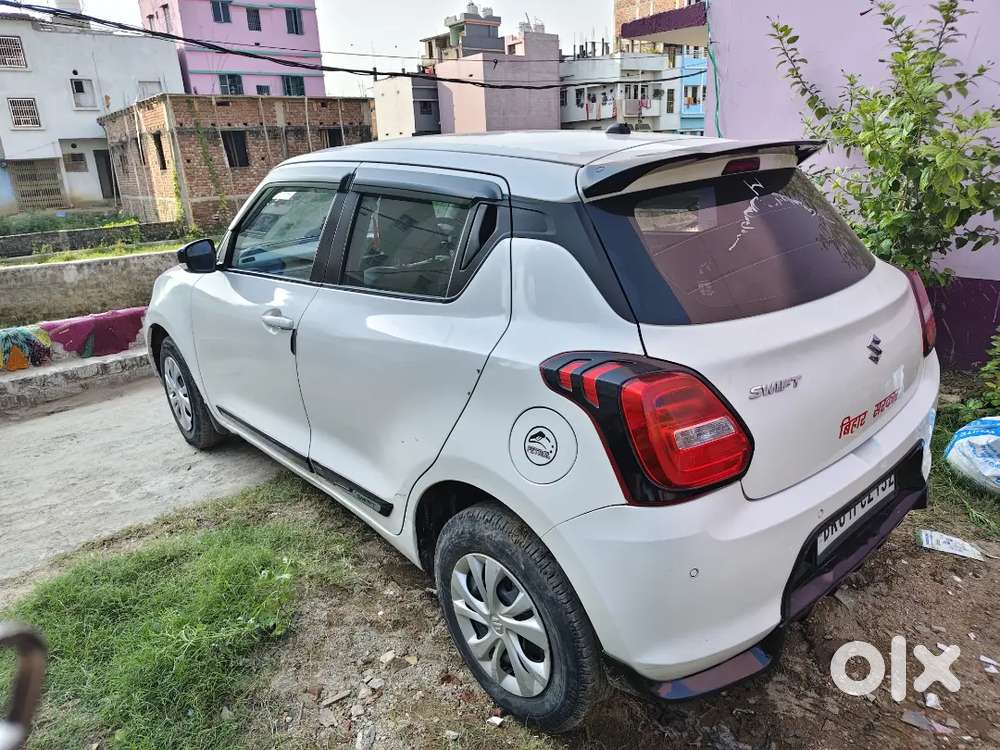 Maruti Suzuki Swift Vxi 2021
