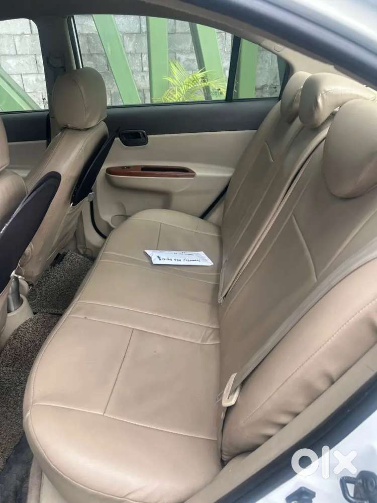 Hyundai Verna 2010 Diesel Well Maintained