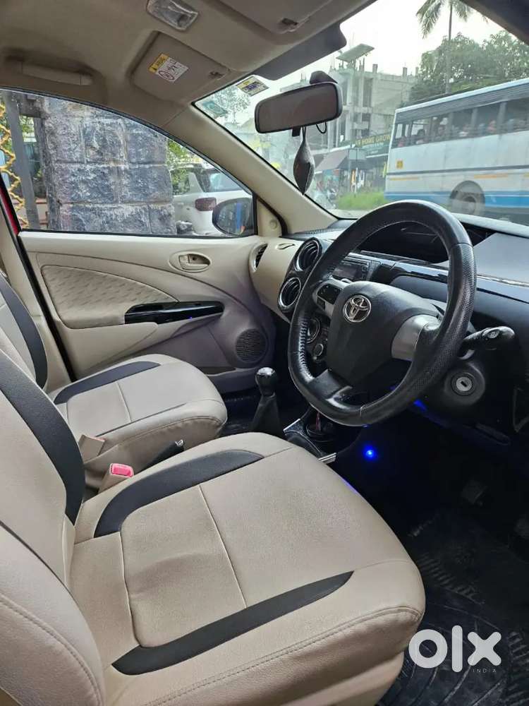 Toyota Etios Liva 2018 Petrol 32332 Km Driven