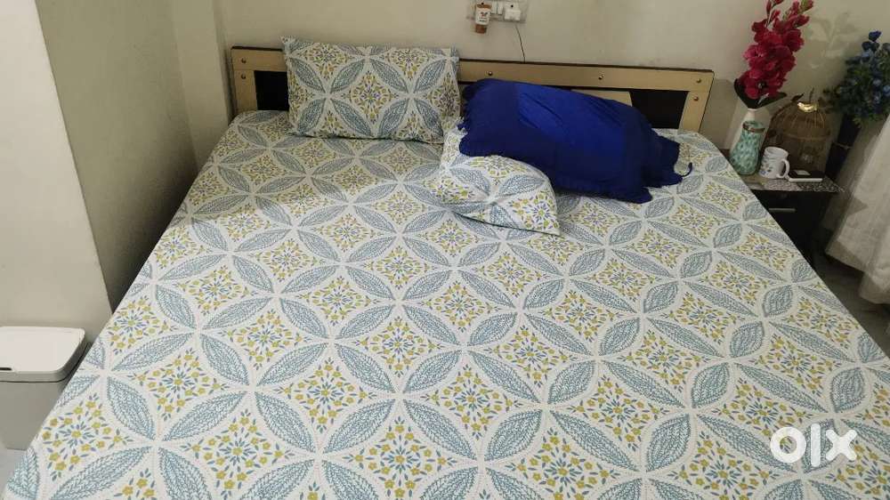 Bed 6*6'5 selling