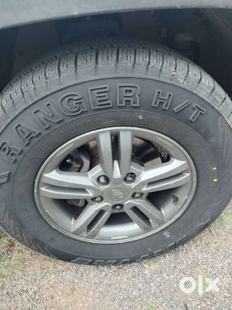 Mahindra Tuv 300 T10, 2019, Diesel
