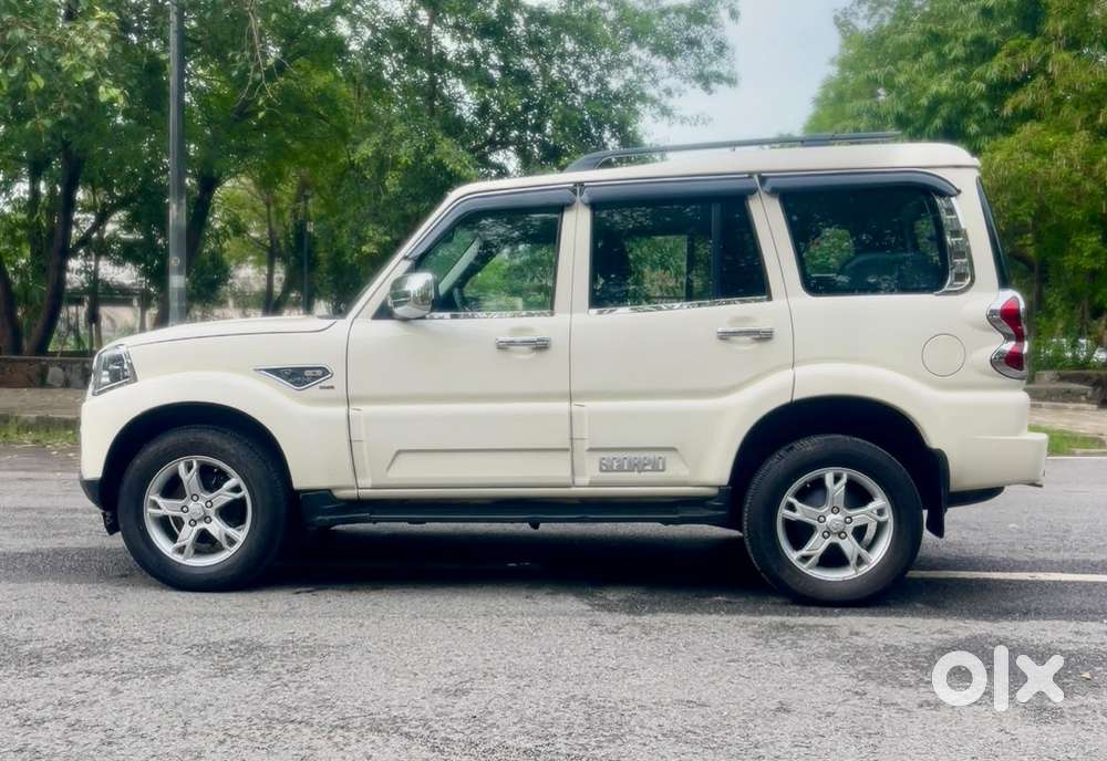 Mahindra Scorpio S11 Mt 7s, 2021, Diesel