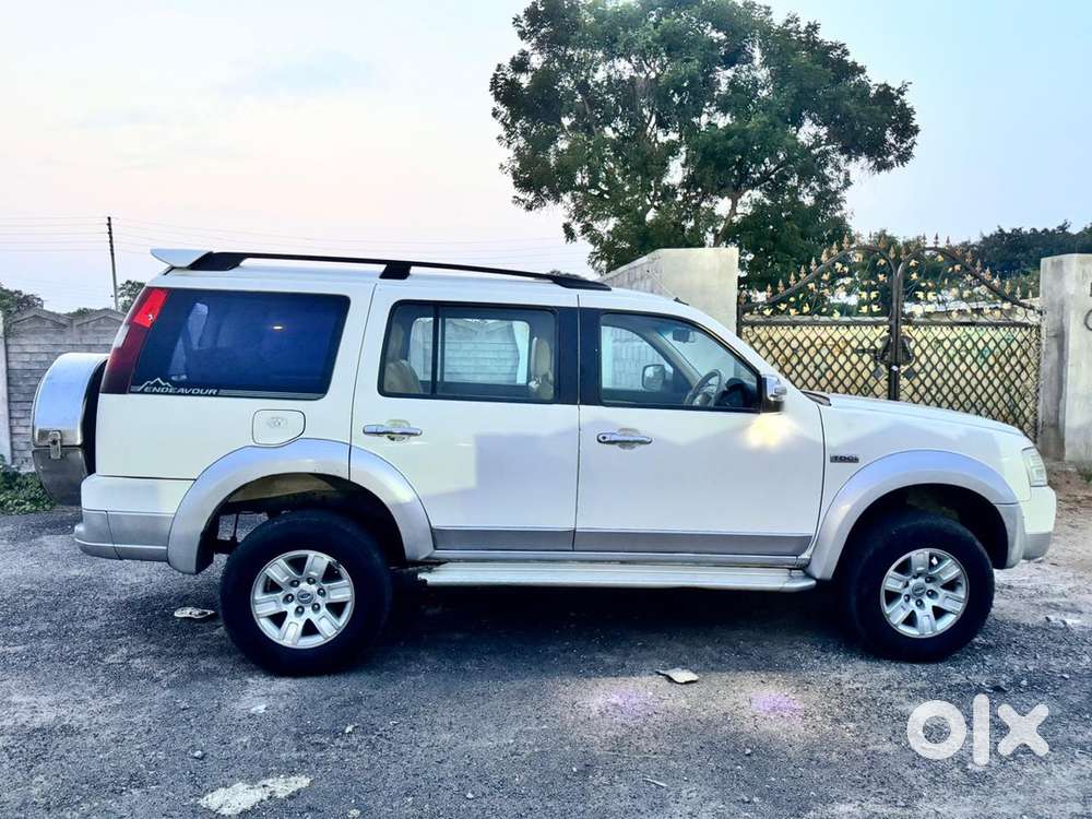 Ford Endeavour Diesel 2009