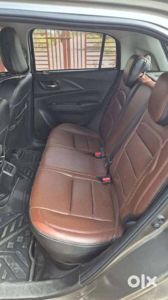 Swift Zxi Petrol 2024 Km Driven 43000
