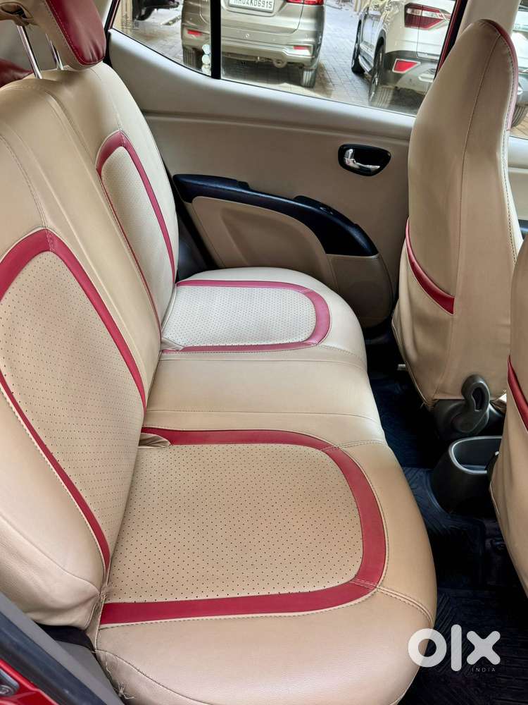 Hyundai I10 Sportz, 2012, Petrol