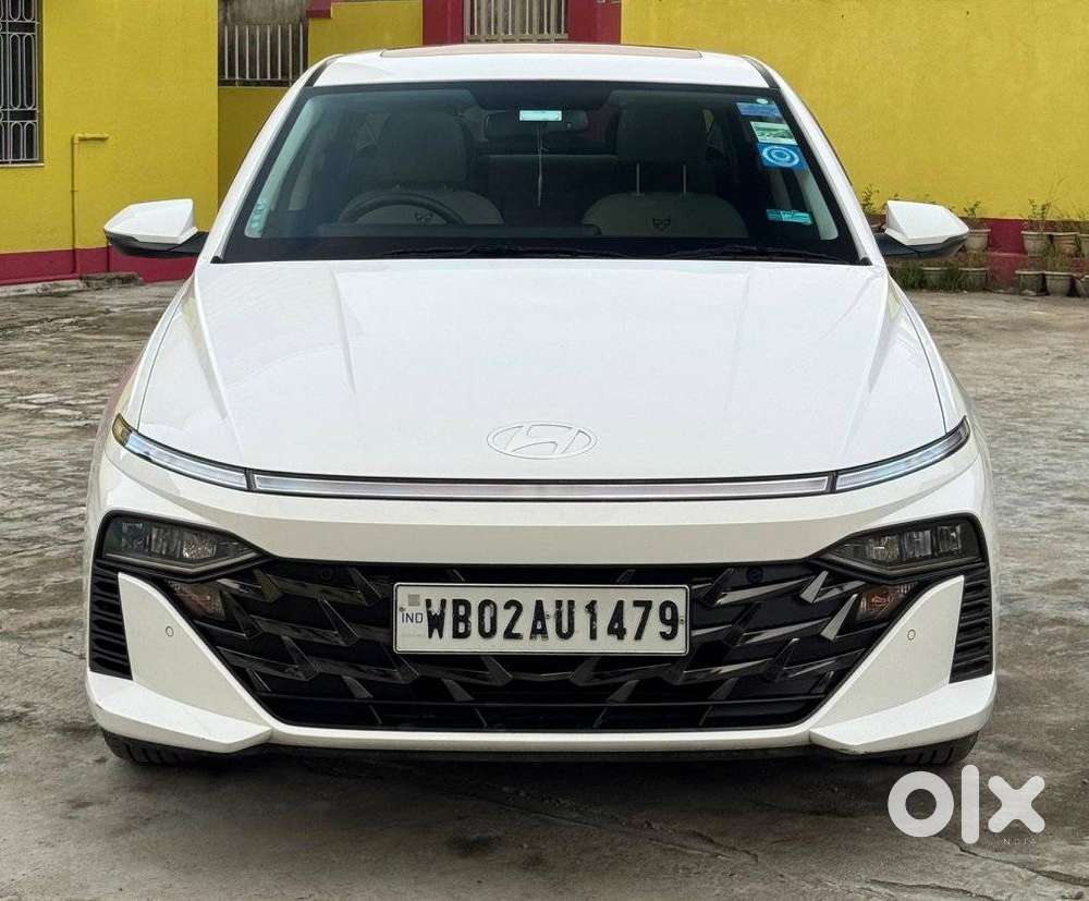Hyundai Verna 1.5 Sx (o) Ivt, 2023, Petrol
