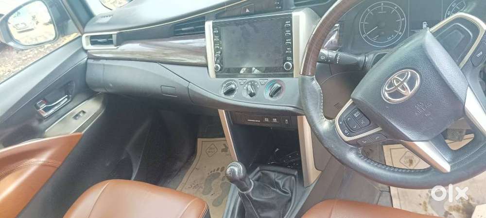 Toyota Innova Crysta 2.4 G Mt, 2021, Diesel