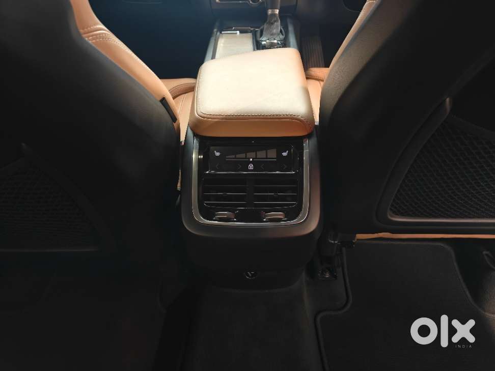 Volvo Xc60 D5 Inscription, 2018, Diesel