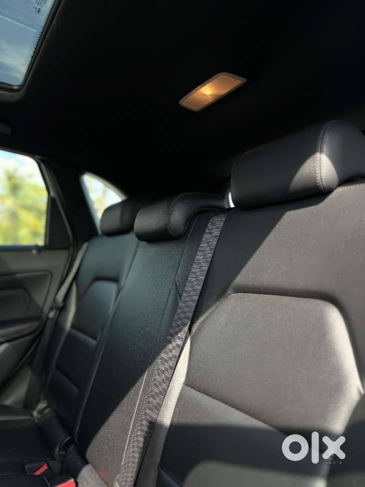 Mercedes-benz B Class B180, 2012, Petrol